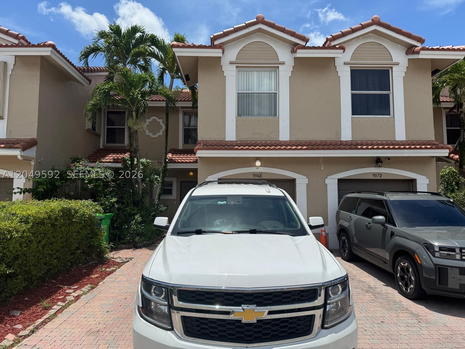 PINE BAY - Residential Lease