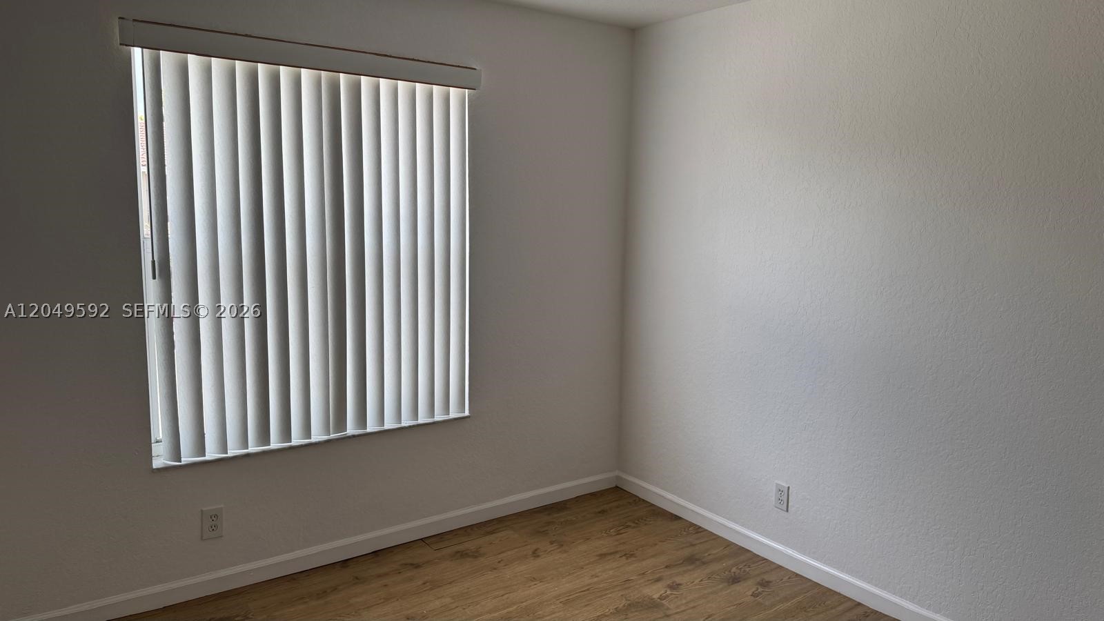 PINE BAY - Residential Lease
