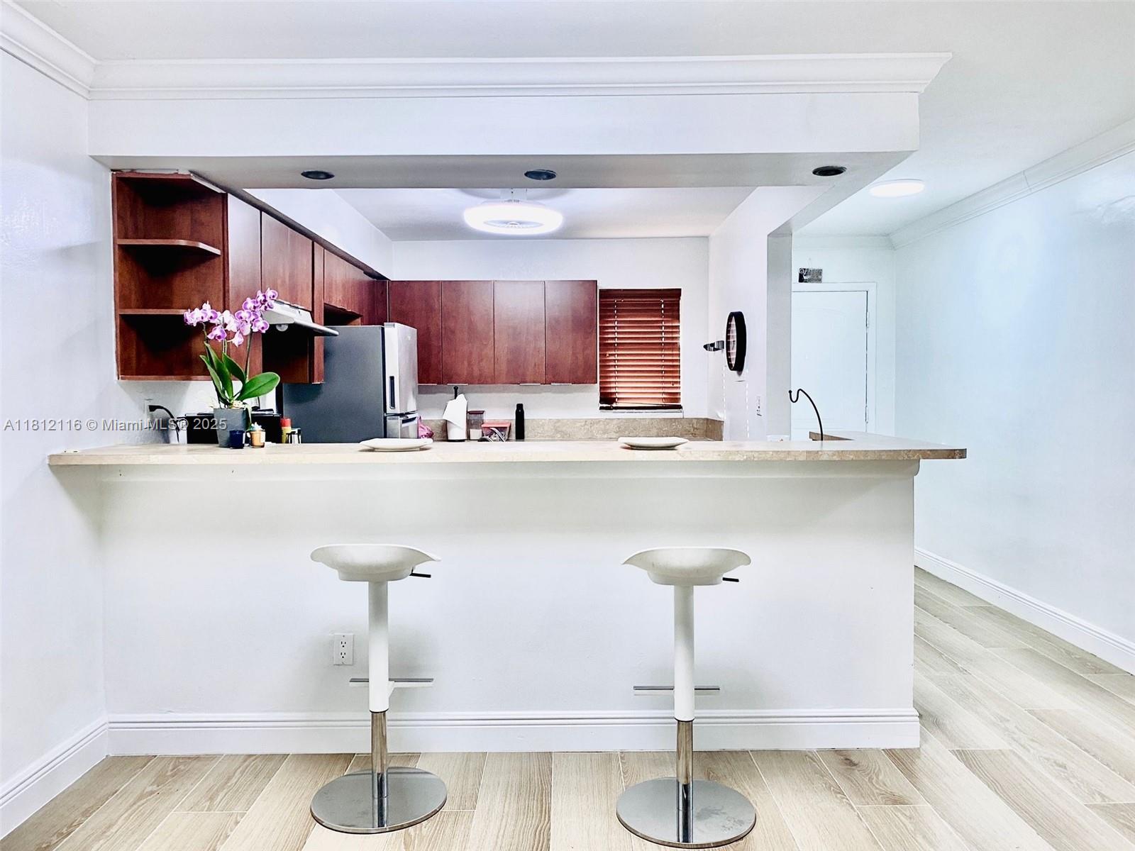 SECOND HORIZONS CONDO - Residential Lease