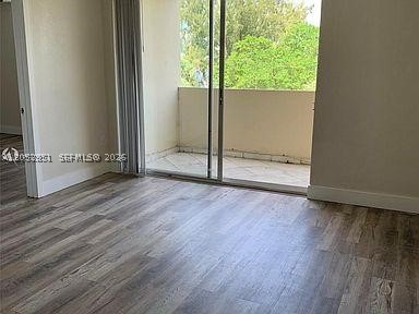SAMARI LAKE EAST CONDO - Residential