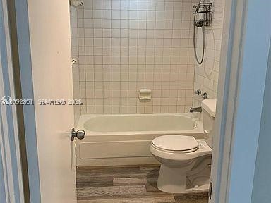 SAMARI LAKE EAST CONDO - Residential