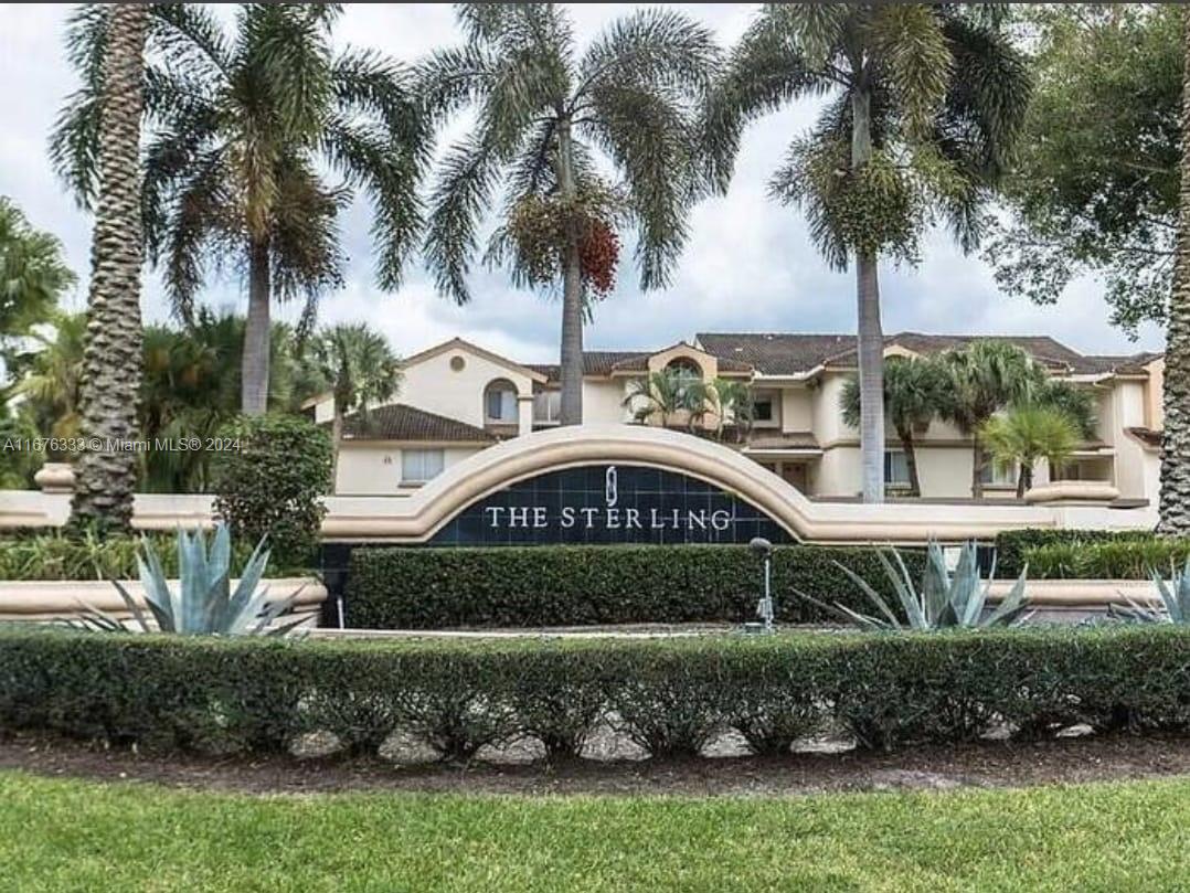 BEAUTIFUL 1BED / 1 BATH UNIT IN STERLING VILLAGE. GREAT LOCATION !! GATED COMMUNITY WITH CLUBHOUSE, SWIMMING POOL, TENNIS COURT & GYM

UNIT COMES WITH STAINLESS STEEL APPLIANCES, GRANITE COUNTER TOP, TILE THROUGHOUT.

TENANT OCCUPIED UNTIL 11/30/2024. TENANT PAYS $1600.00 MONTH.