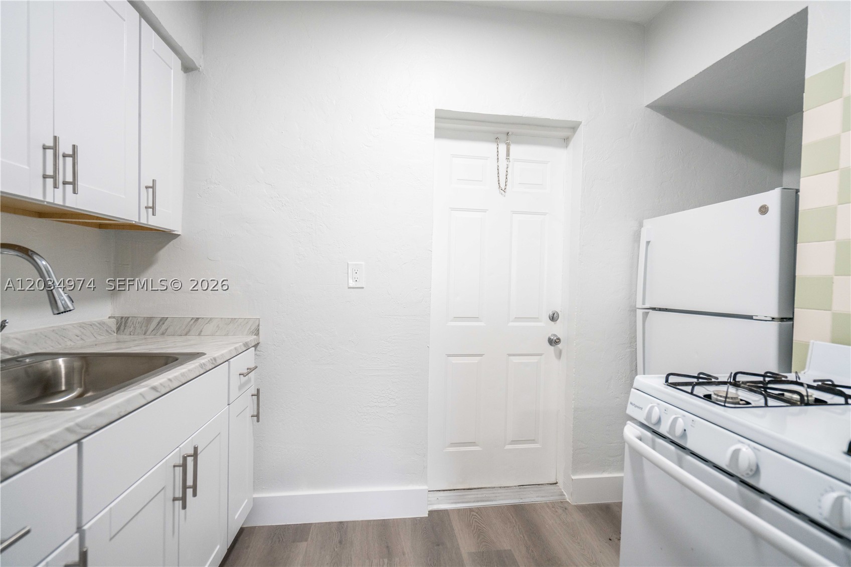 OCEANSIDE SEC ISLE OF NOR - Residential Lease