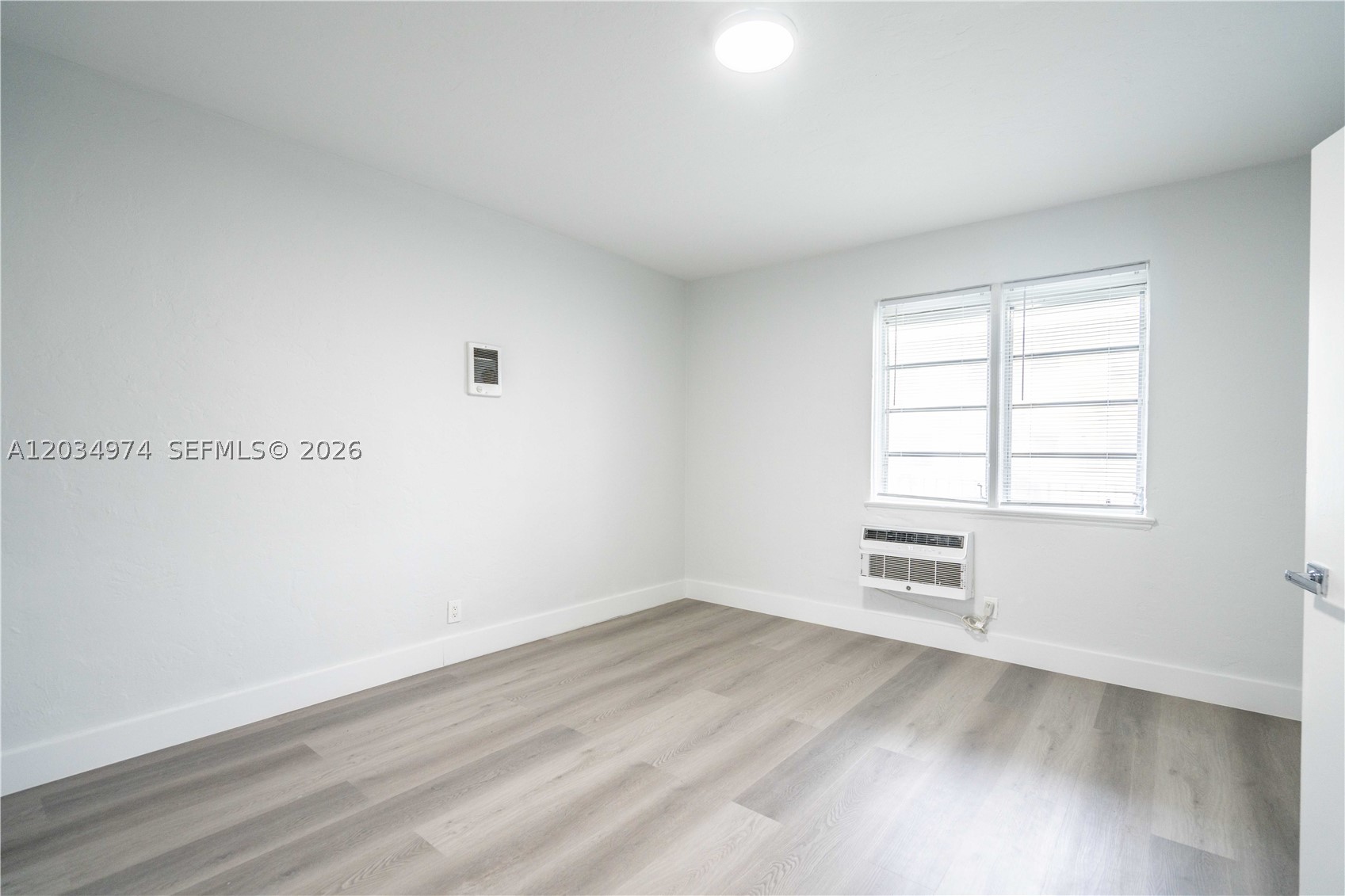 OCEANSIDE SEC ISLE OF NOR - Residential Lease