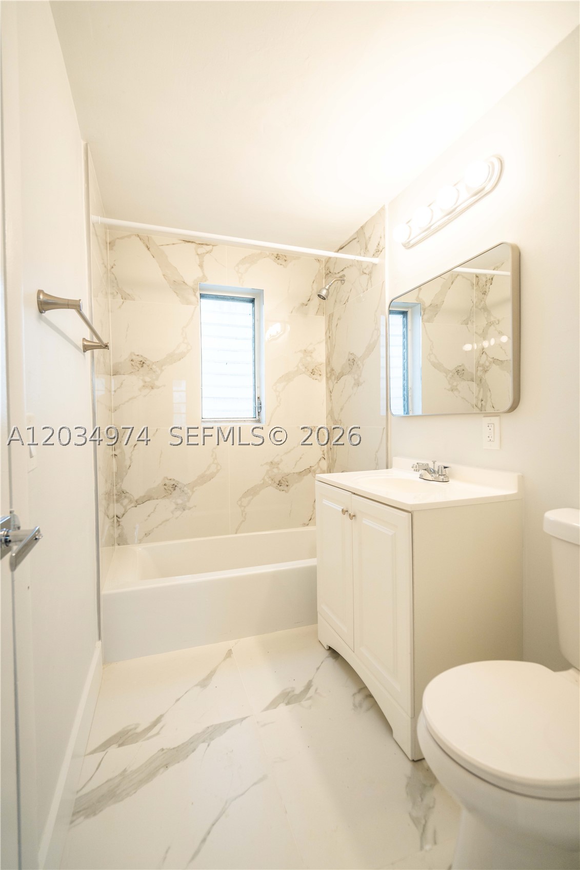 OCEANSIDE SEC ISLE OF NOR - Residential Lease
