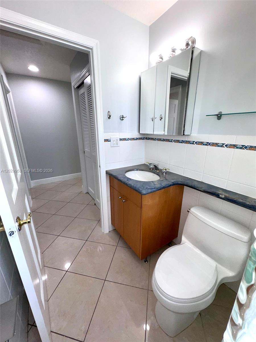GARDNER VILLAS - Residential Lease