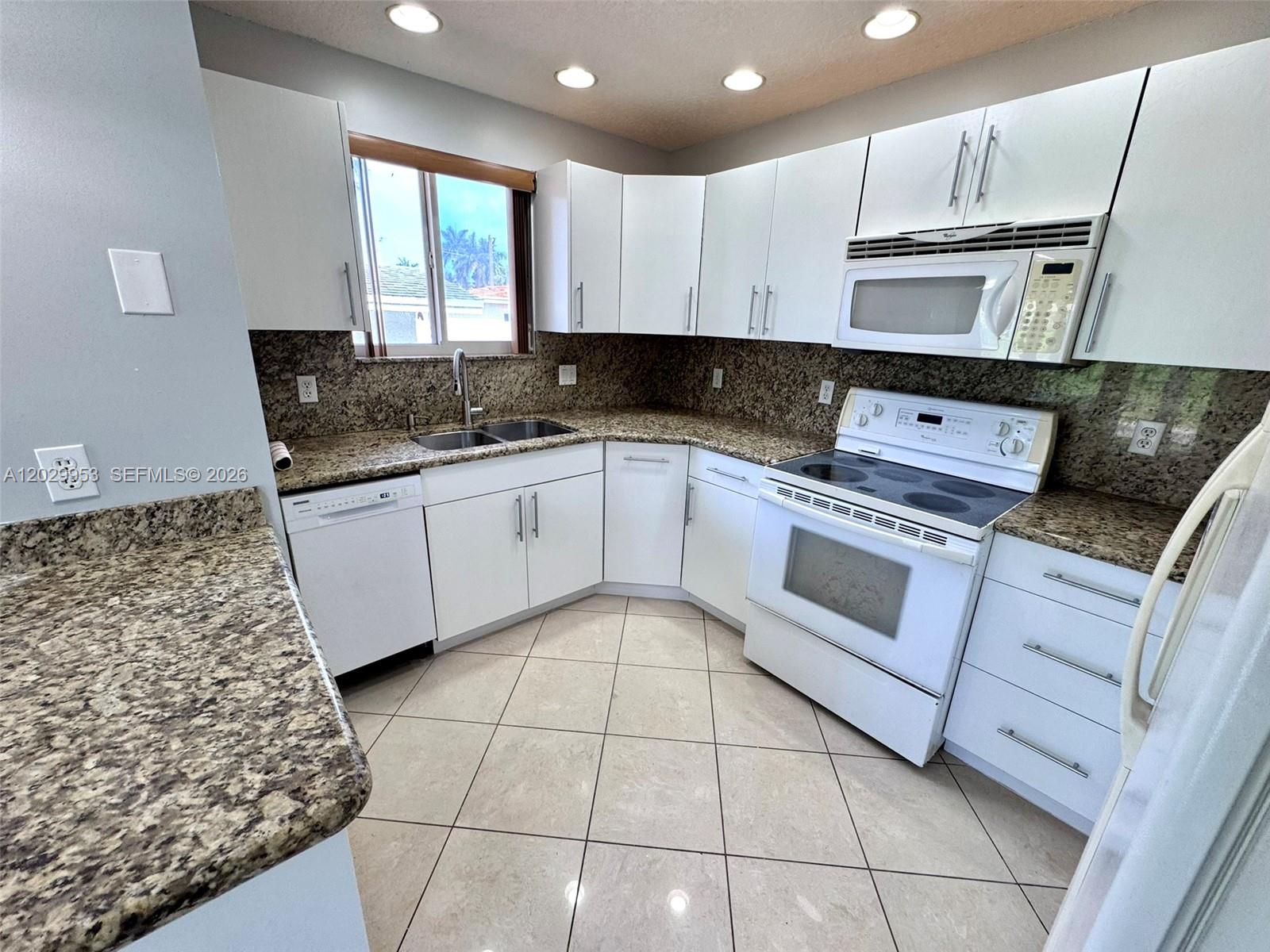 GARDNER VILLAS - Residential Lease