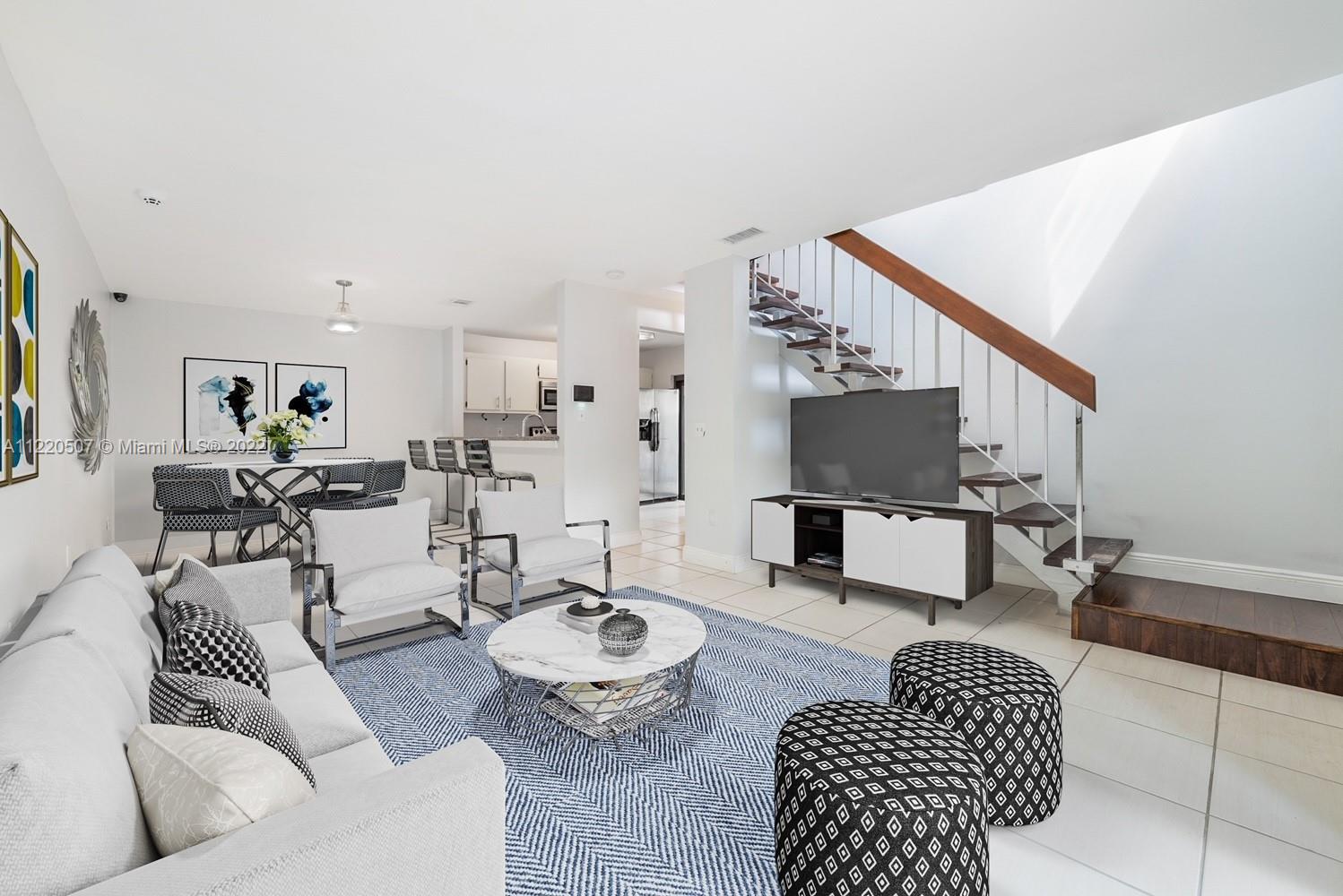 PALM POINT AT THE HAMMOCKS - Residential Lease