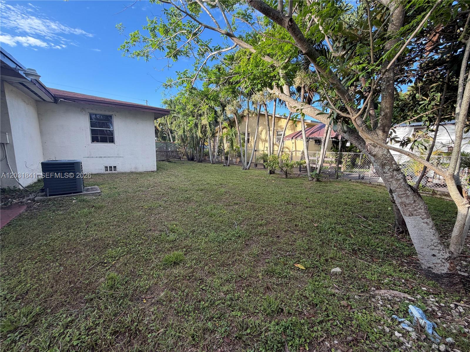 CORAL VILLAS REV - Residential Lease