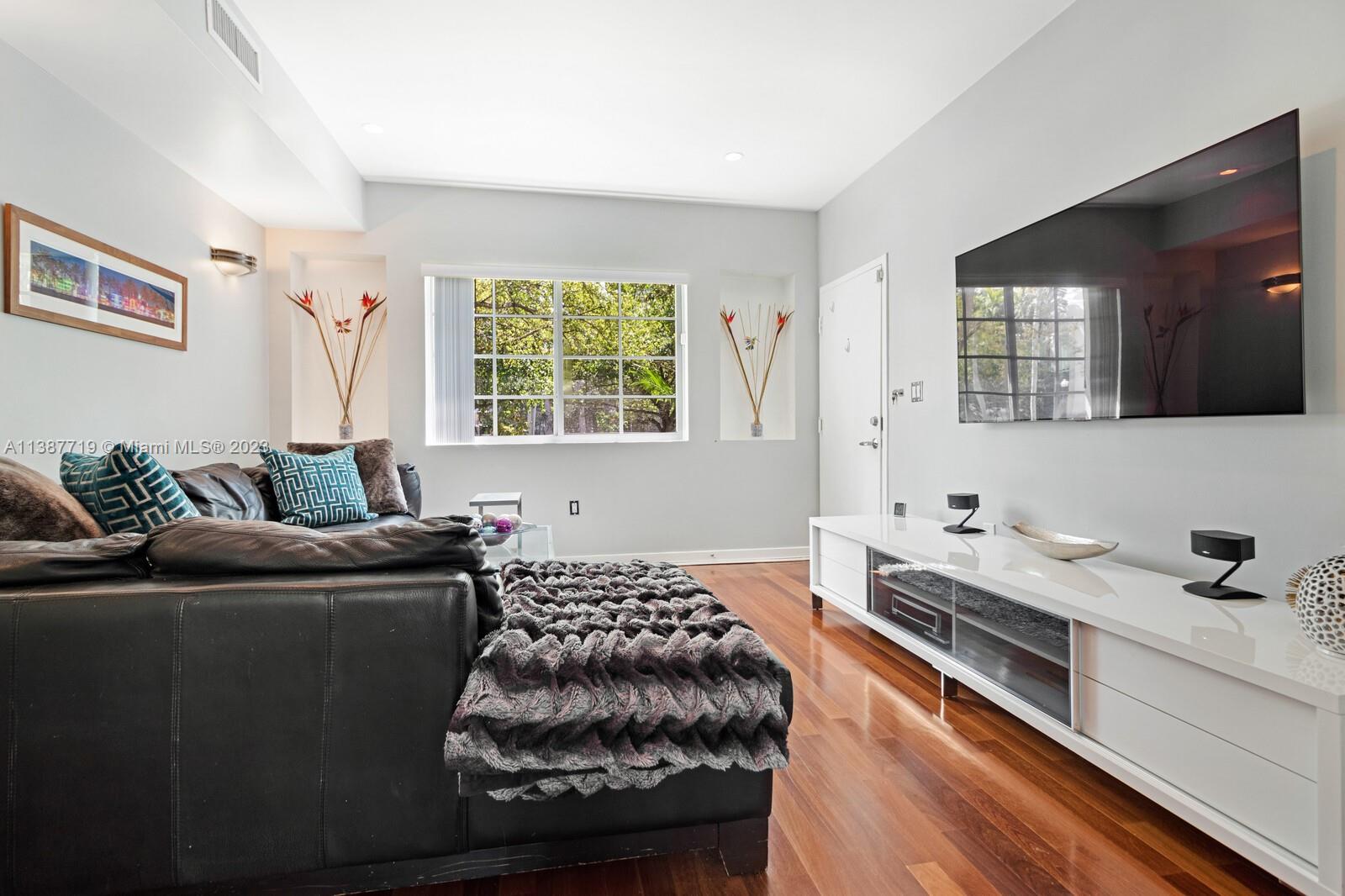 THE GRAMERCY CONDO - Residential Lease
