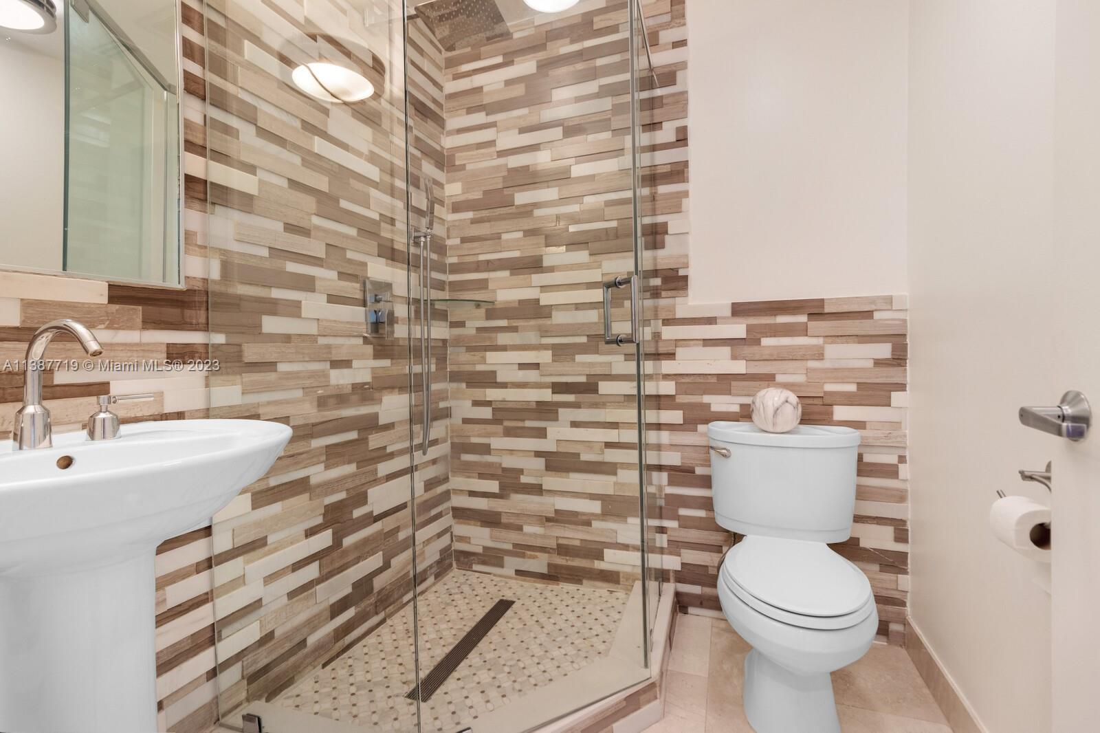 THE GRAMERCY CONDO - Residential Lease