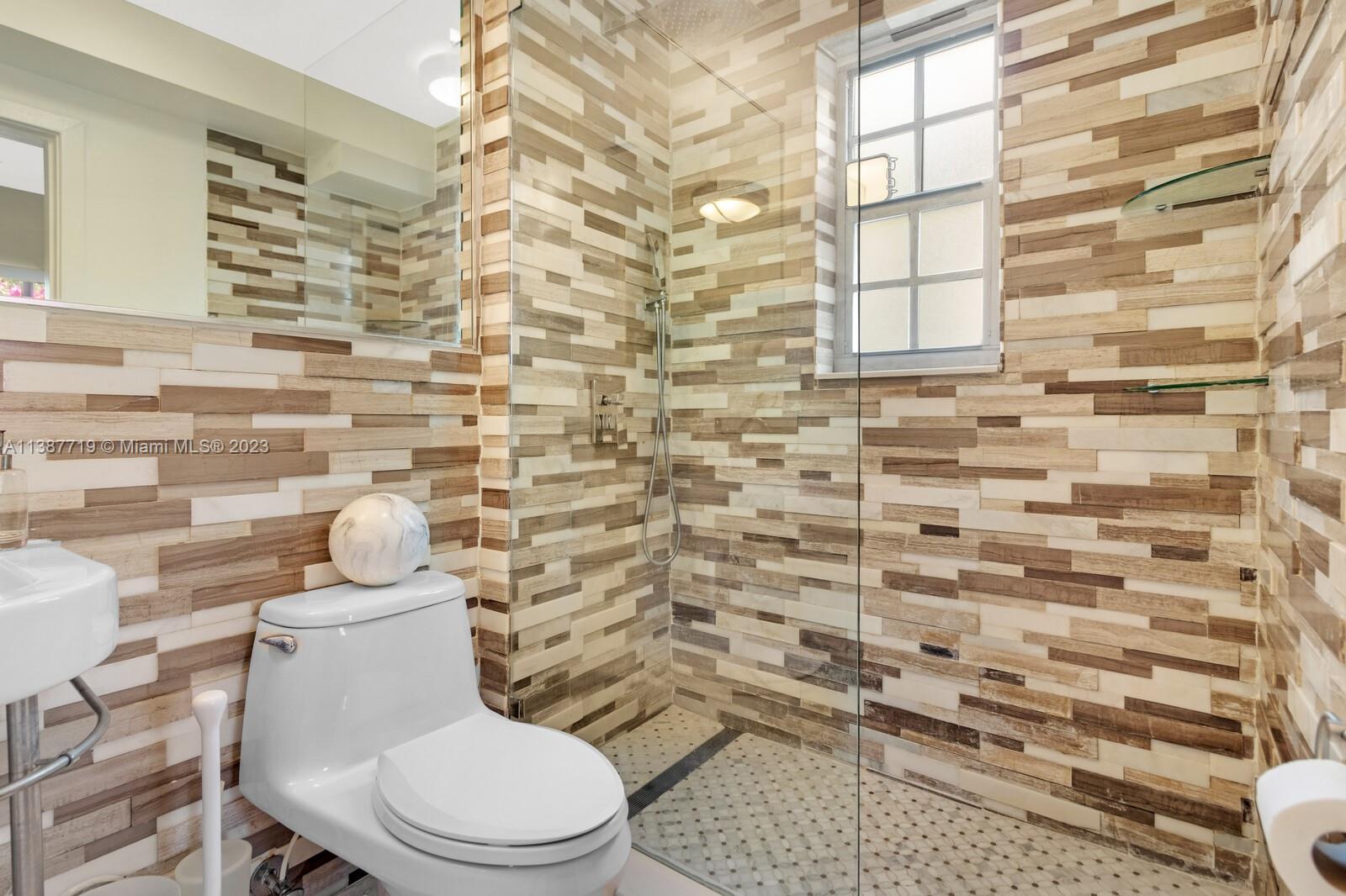 THE GRAMERCY CONDO - Residential Lease