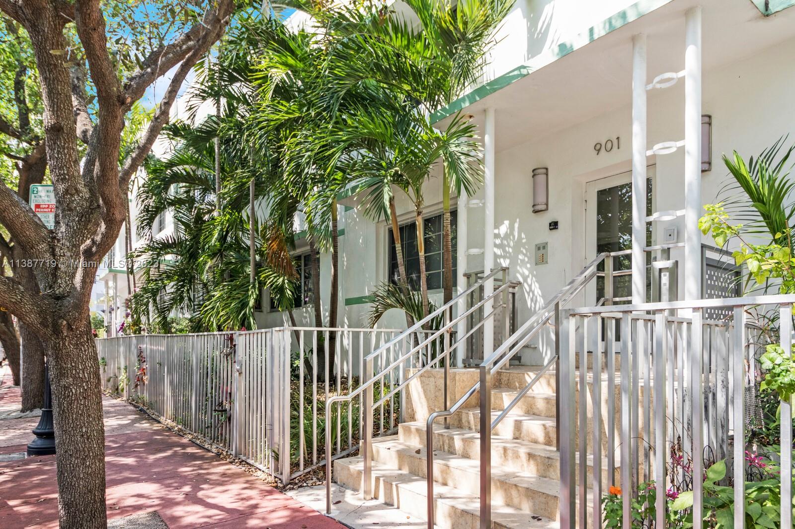 Art Deco Charmer in desirable South of 5th neighborhood. 2 bedroom 2 bathroom, private patio. Brazilian Teak wood floors throughout. Each room drenched in natural light, hurricane impact windows. Relax outdoors or host a garden party in your private wrap around patio. Open modern kitchen, spa style bathrooms, cozy dining room, walk-in closet, large washer/dryer inside unit. Ample residential street parking. Offered Unfurnished of Furnished