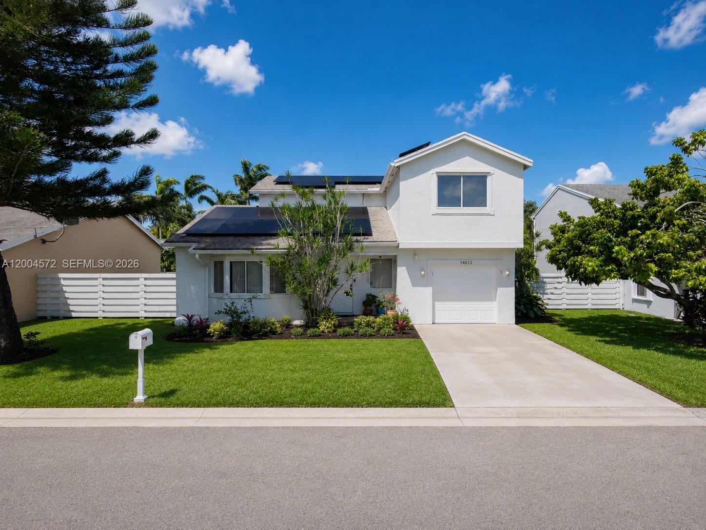 Charming/Don't miss this beautiful 3 BR 2 Ba home with a 1 car Gar in the desirable StoneyBrook at Country Walk Community. This inviting property features a bright and functional layout perfect for both relaxing and entertaining. Property is perfectly positioned near top shopping, dining, and major roadways for ultimate convenience. This is an excellent opportunity for buyers seeking location and value. Very easy to show-schedule today!