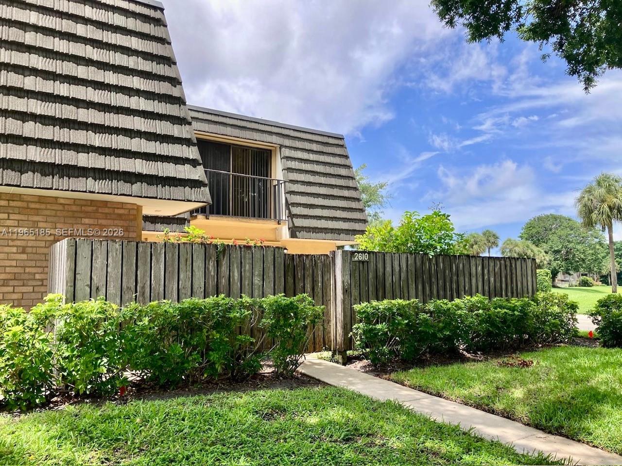 VILLAGE OF SANDALWOOD LAK - Residential