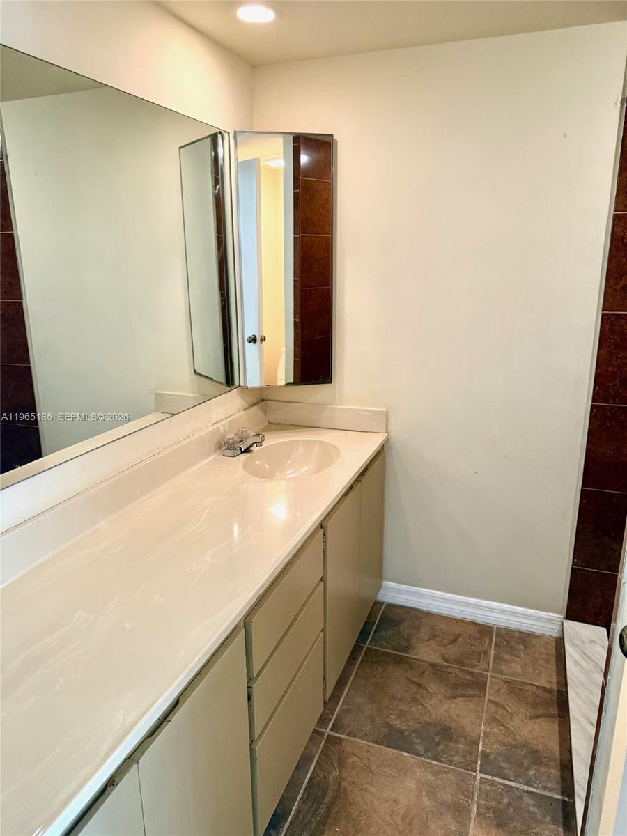 VILLAGE OF SANDALWOOD LAK - Residential