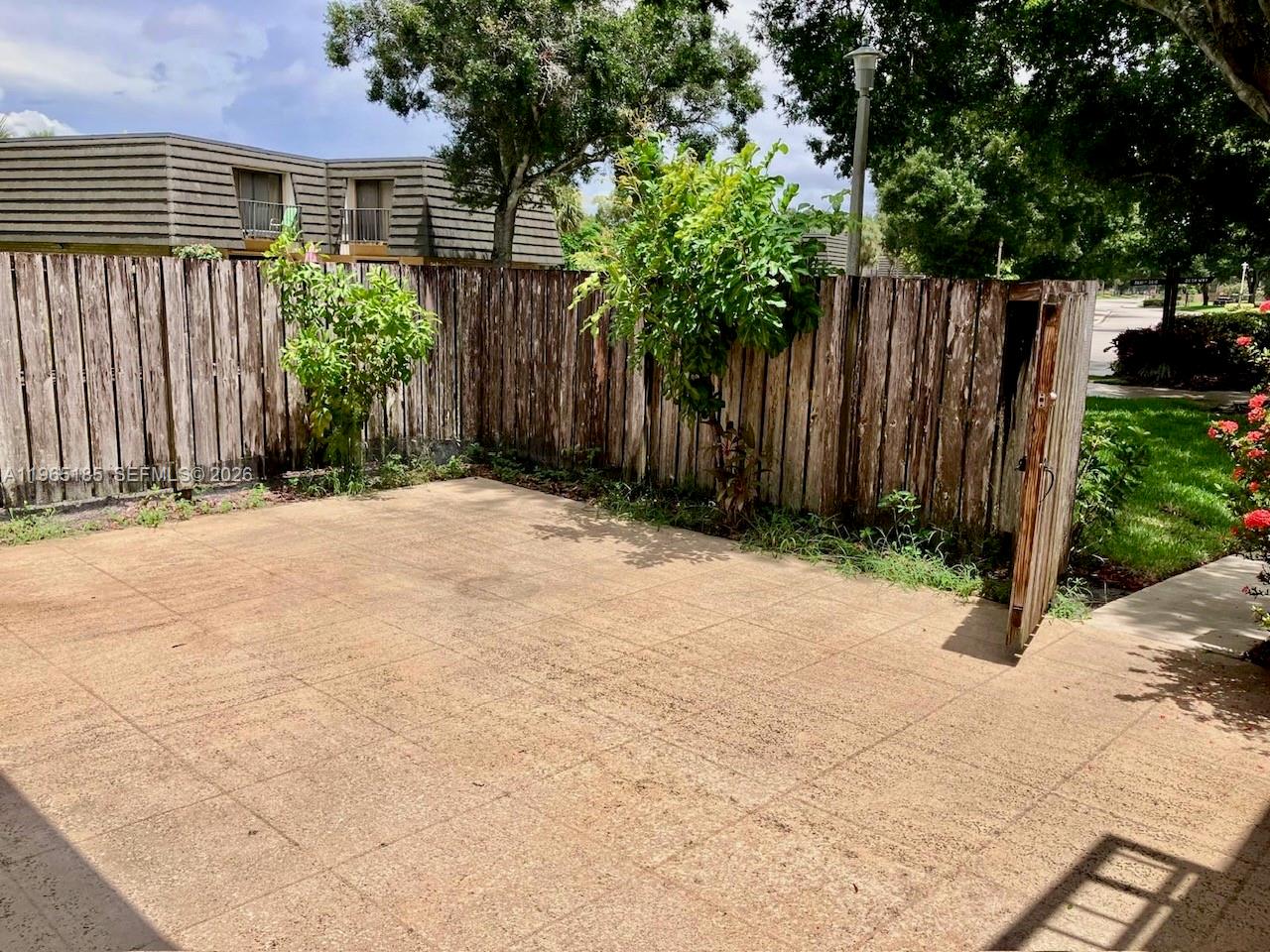 VILLAGE OF SANDALWOOD LAK - Residential