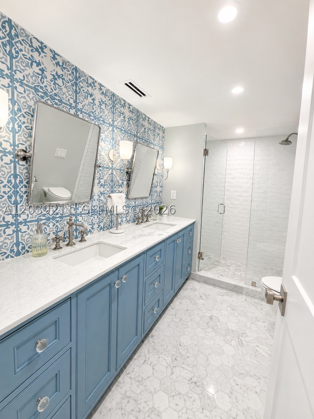 NINE ISLAND AVENUE CONDO - Residential