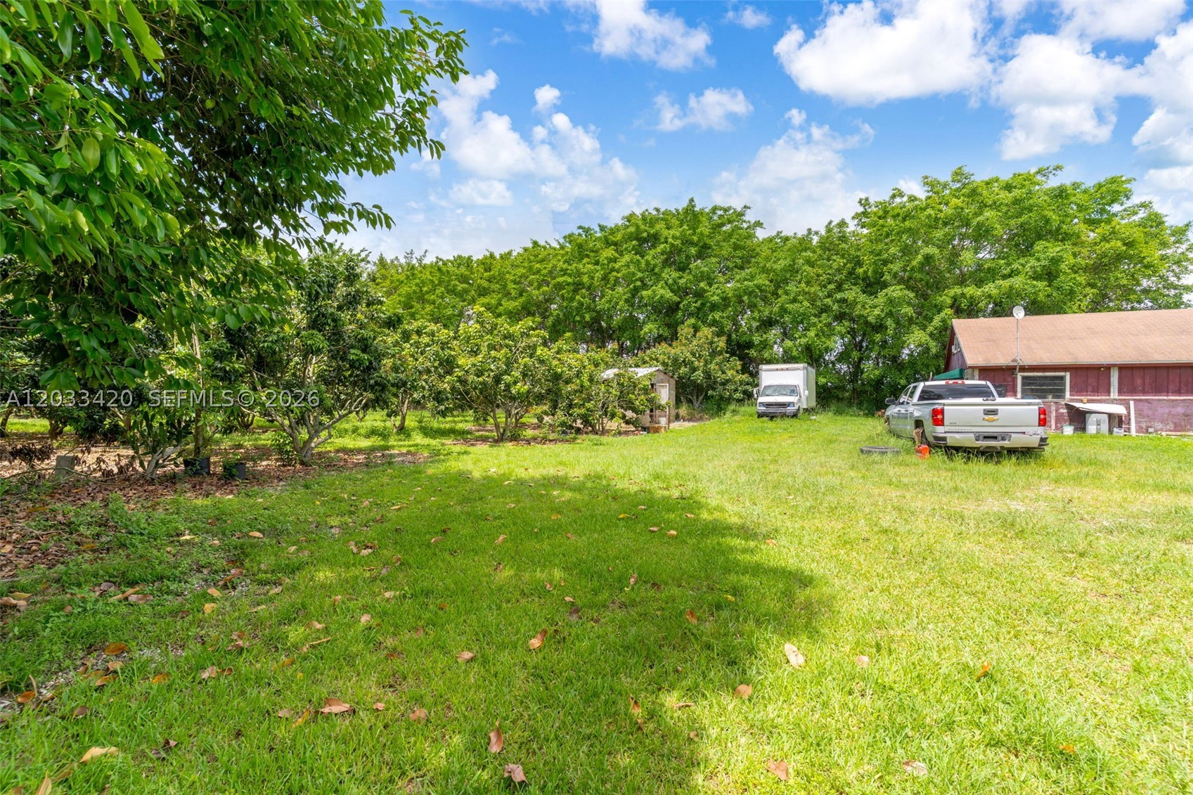 REDLAND COMPOUUND - Residential