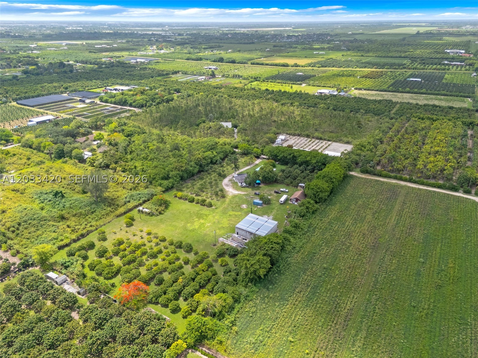 REDLAND COMPOUUND - Residential