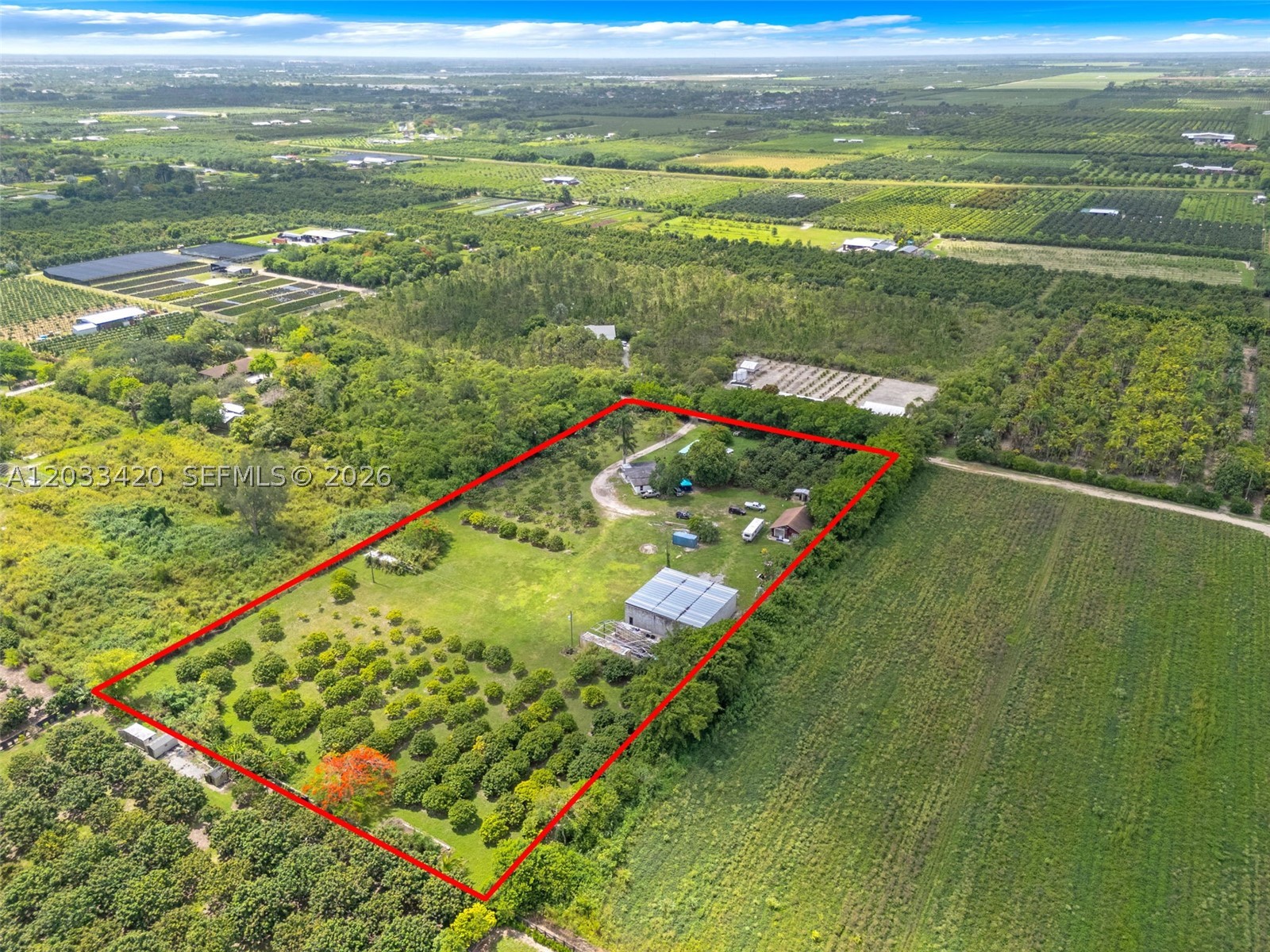REDLAND COMPOUUND - Residential