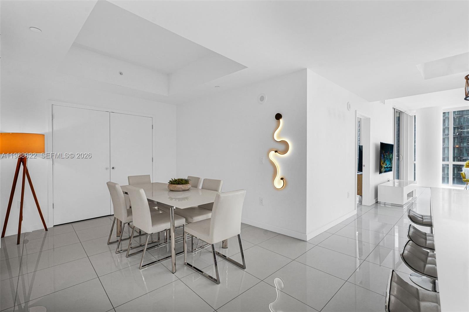 PARAMOUNT MIAMI WORLDCENT - Residential