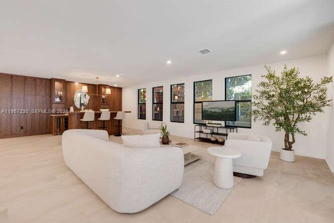 OCEAN VIEW HEIGHTS - Residential