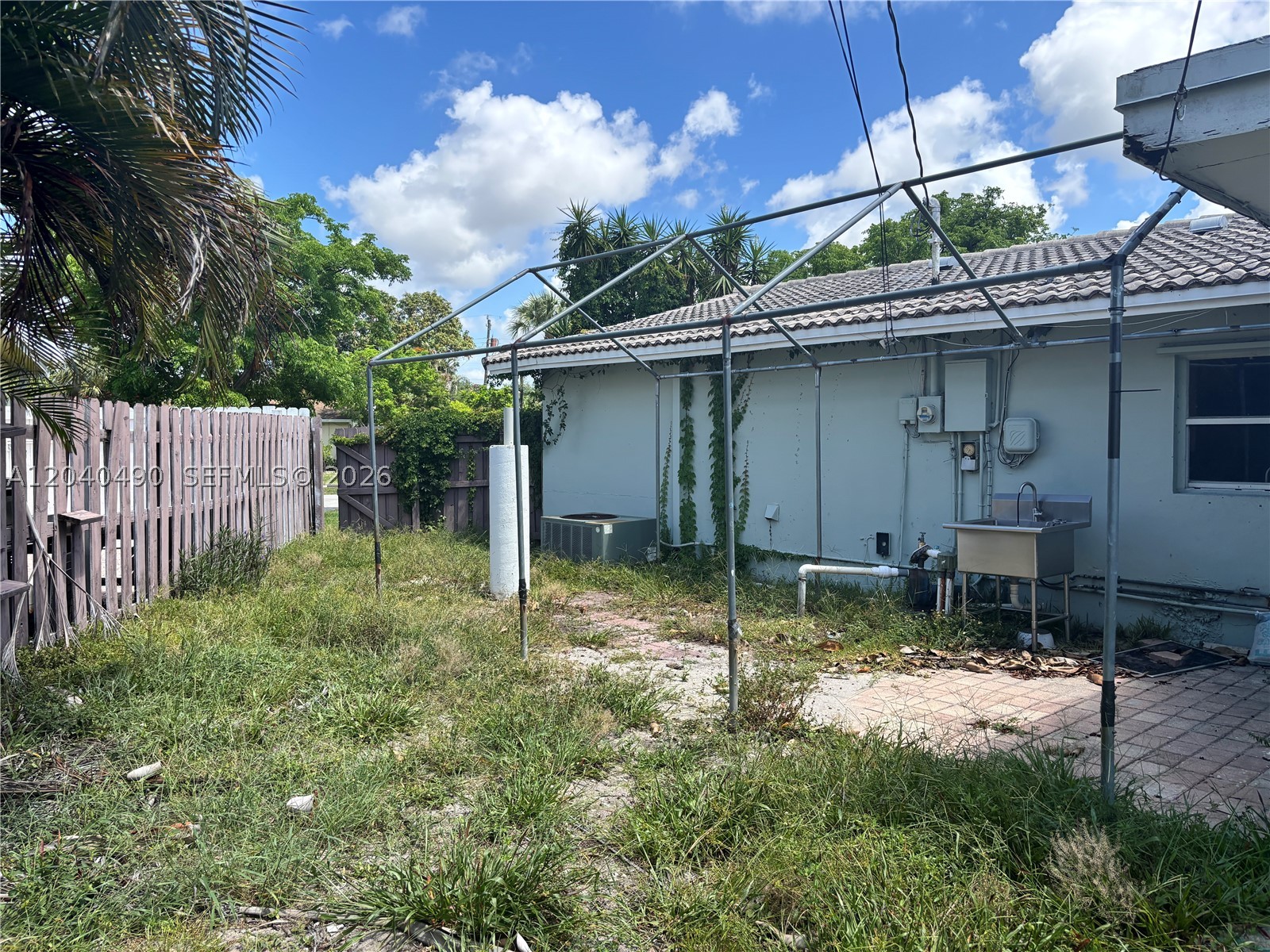 EDGEFIELD 1ST SEC - Residential