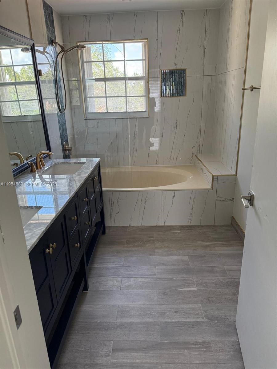 SILVER LAKES PHASE III - Residential Lease
