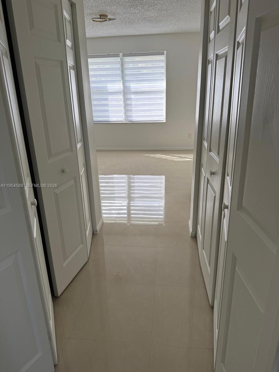 SILVER LAKES PHASE III - Residential Lease