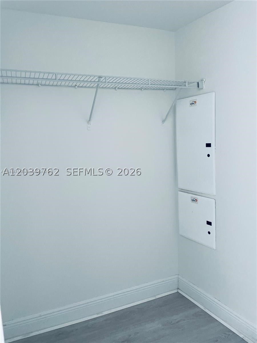 OPERA TOWER CONDO - Residential