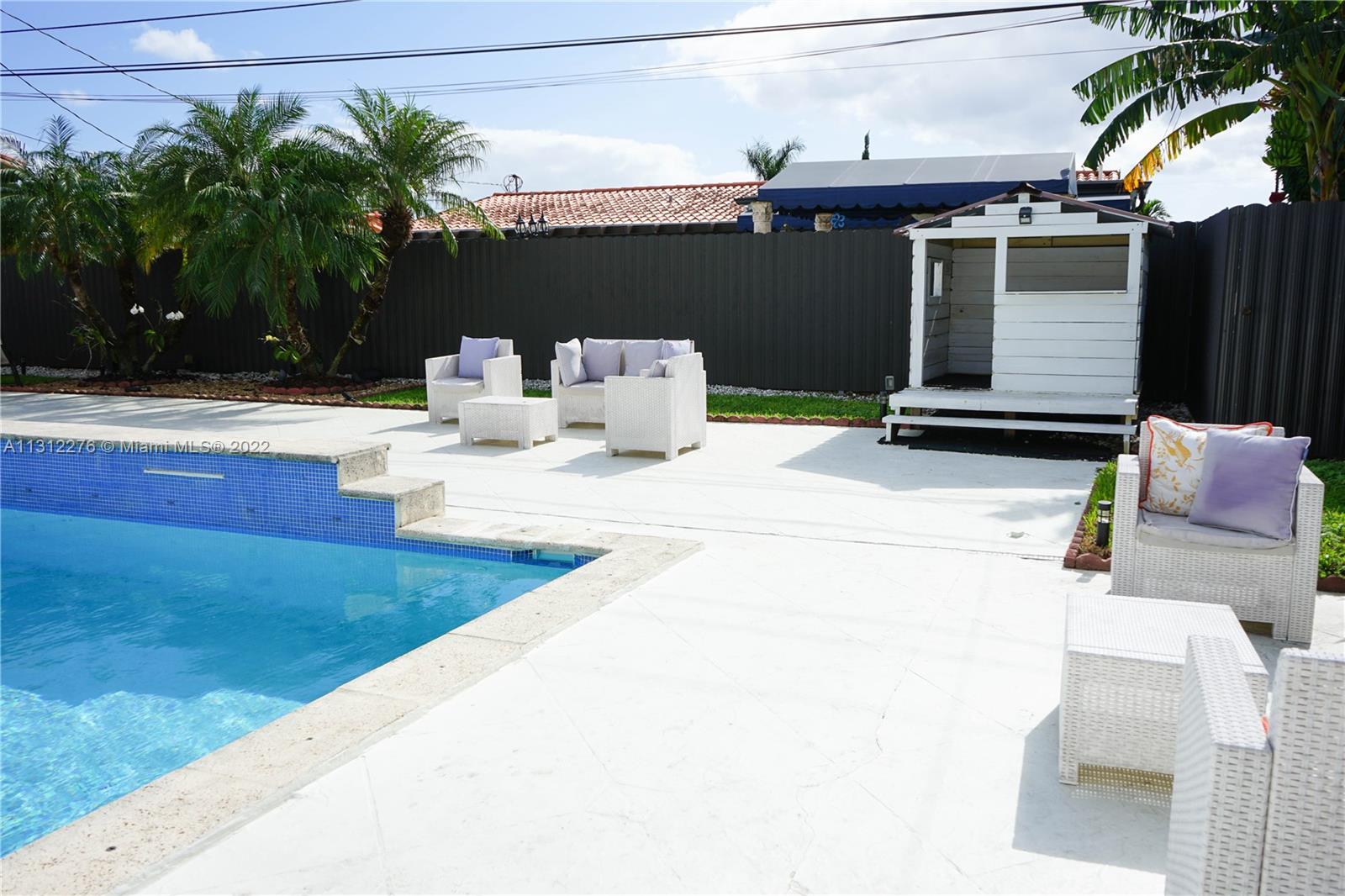 SUNRISE MNR - Residential Lease