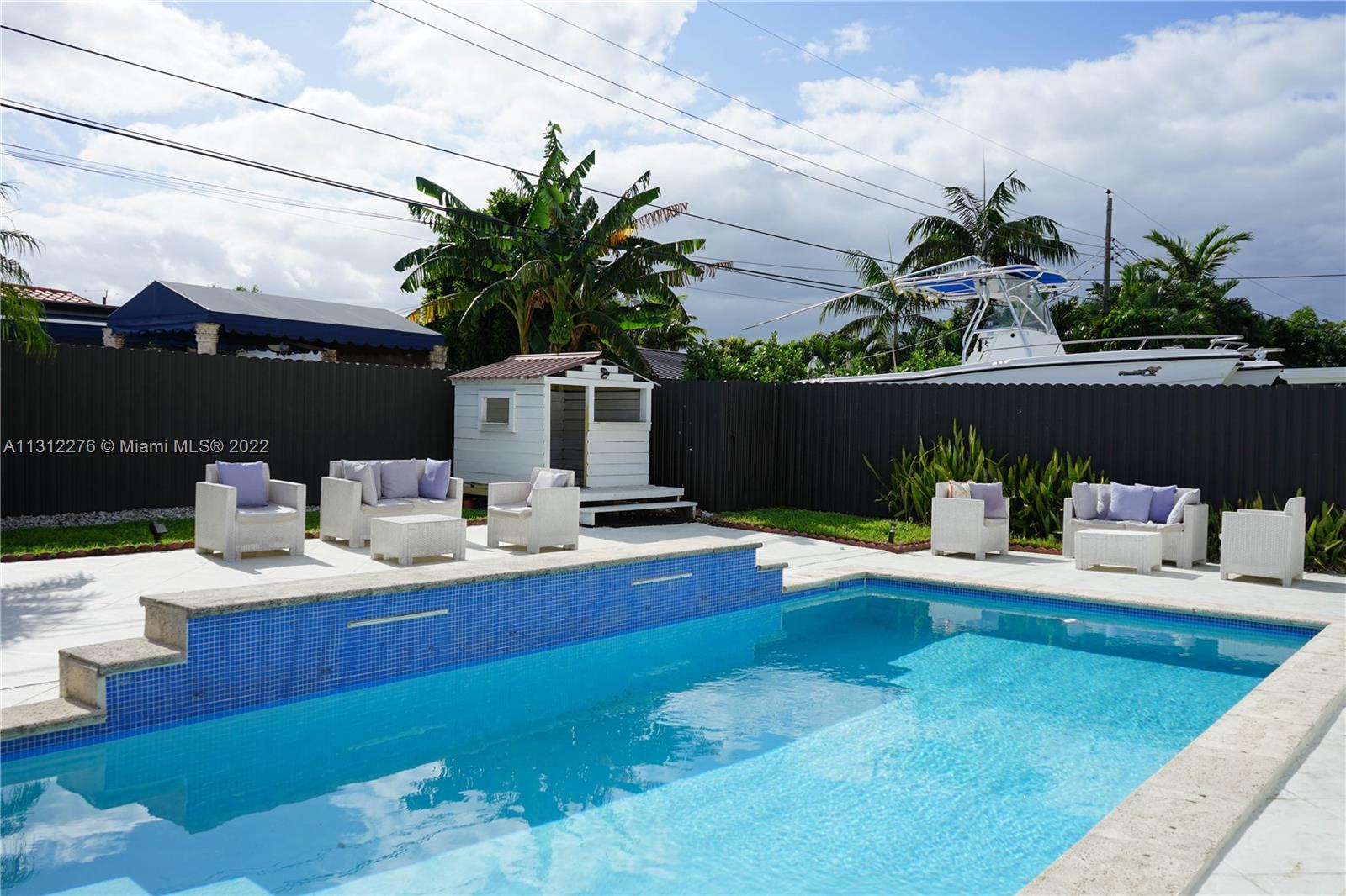 SUNRISE MNR - Residential Lease