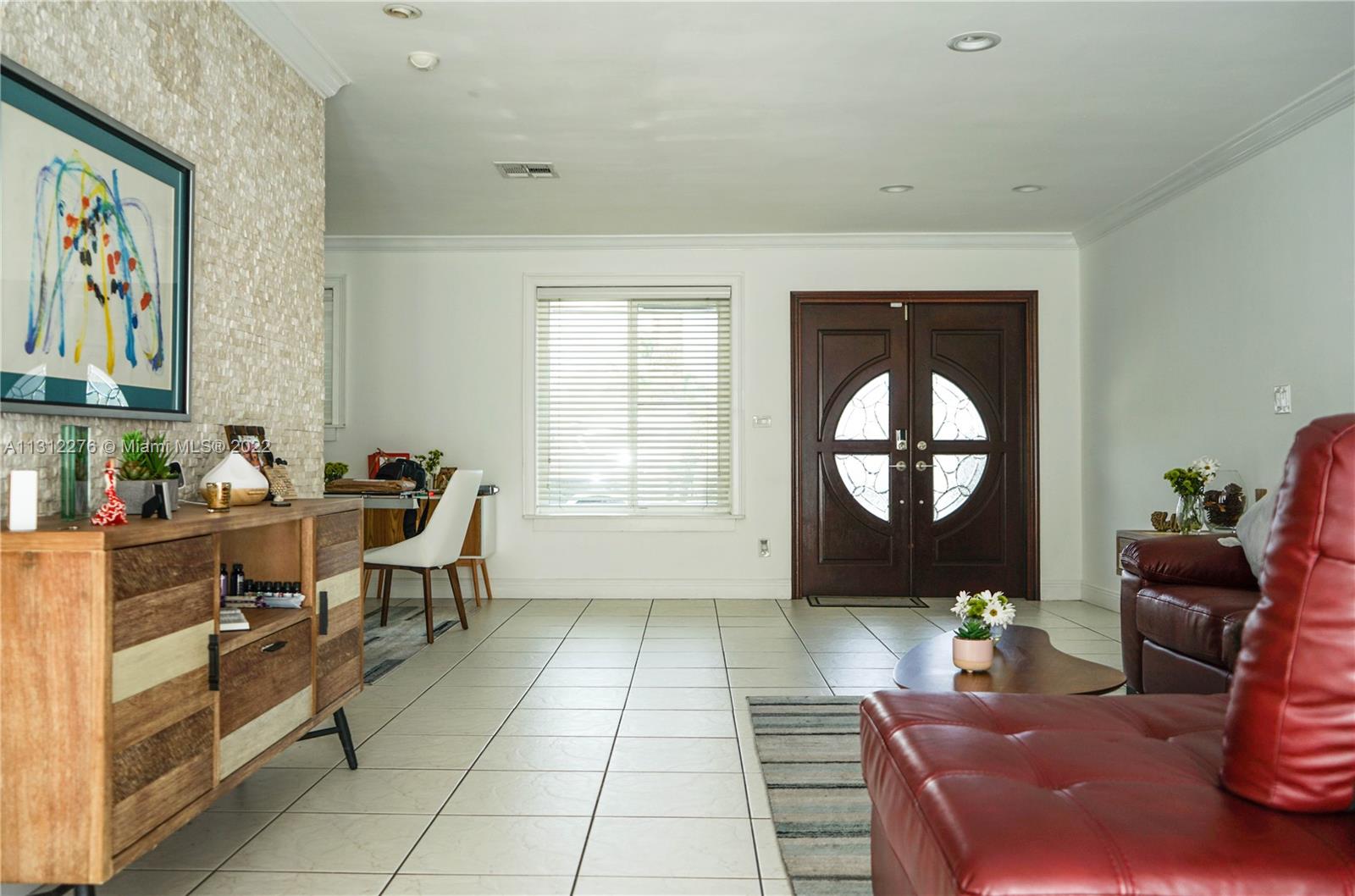 SUNRISE MNR - Residential Lease
