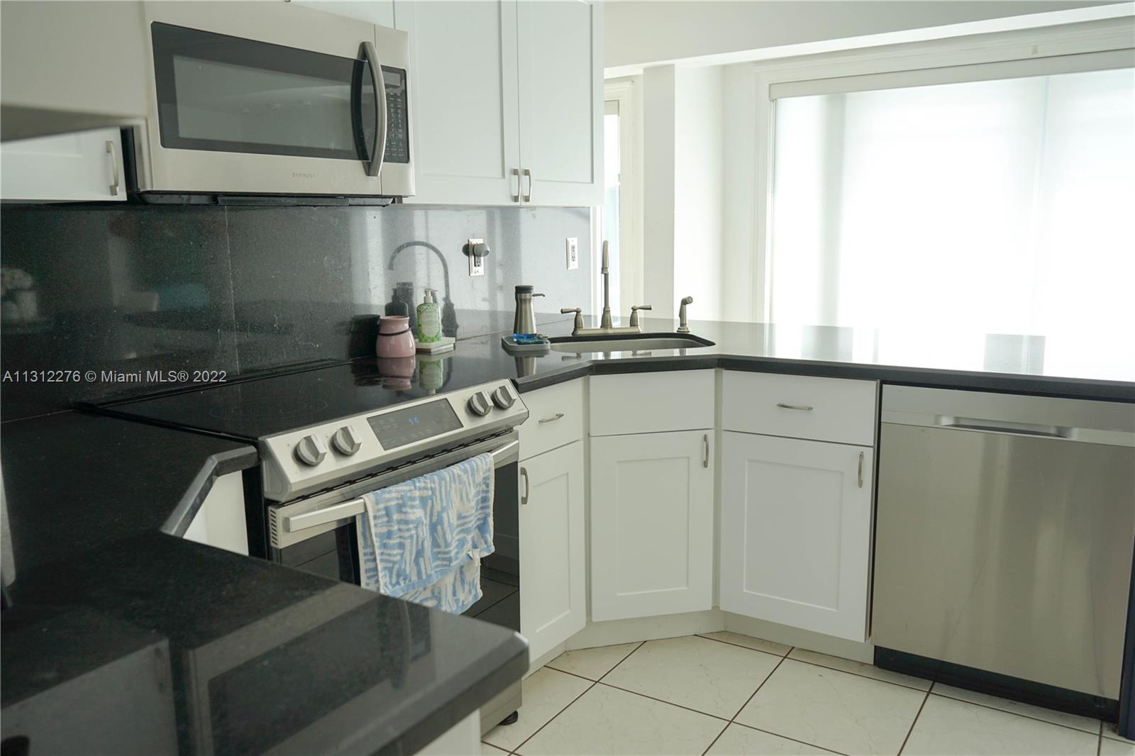 SUNRISE MNR - Residential Lease
