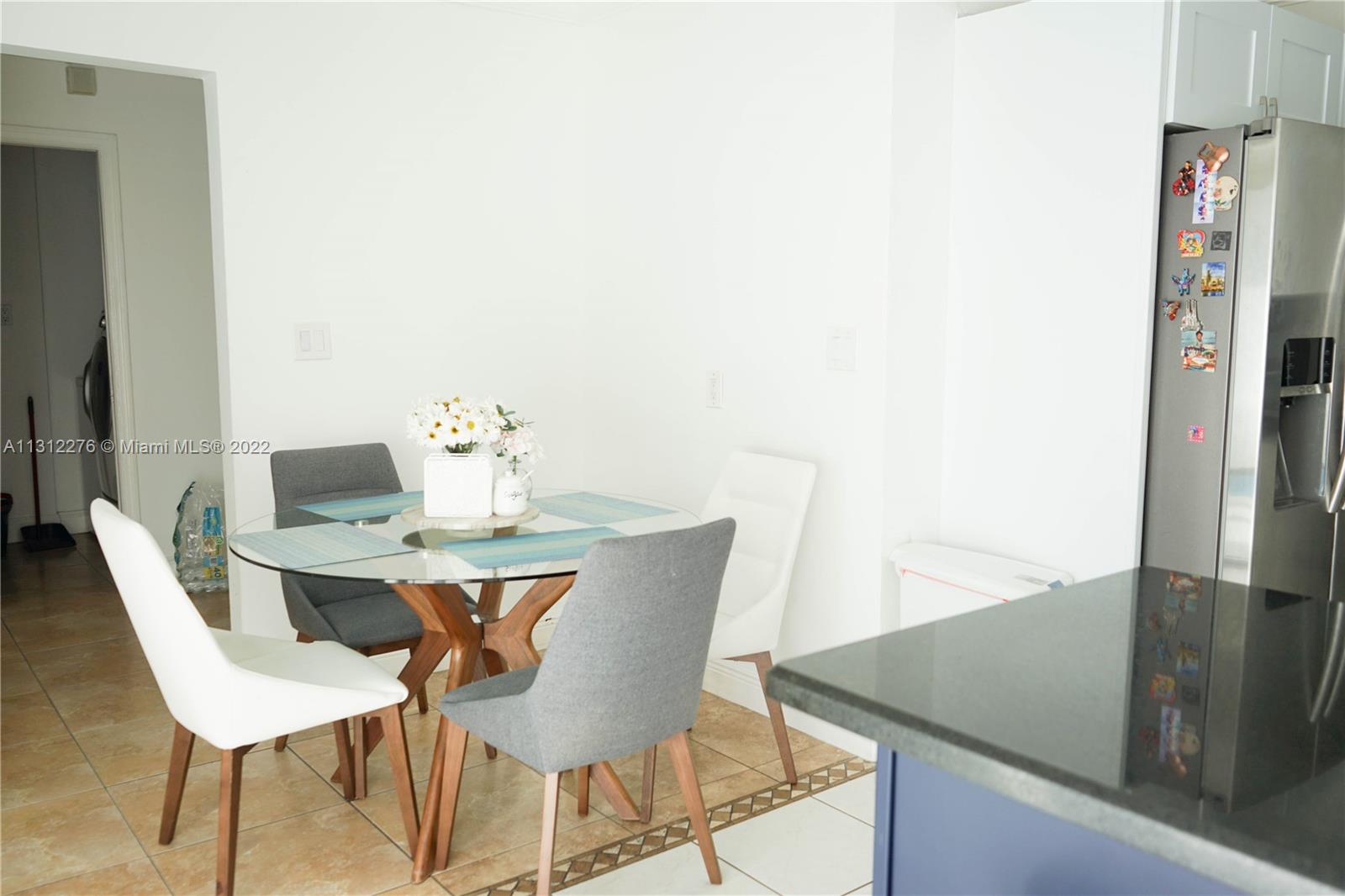 SUNRISE MNR - Residential Lease