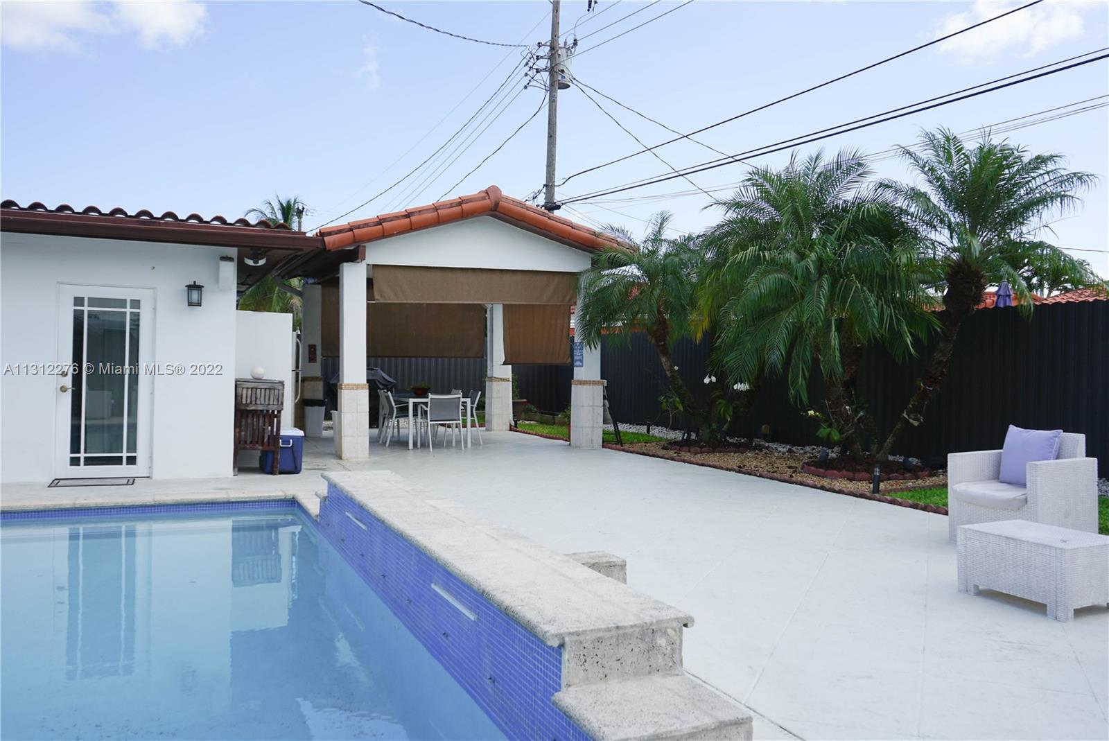 SUNRISE MNR - Residential Lease
