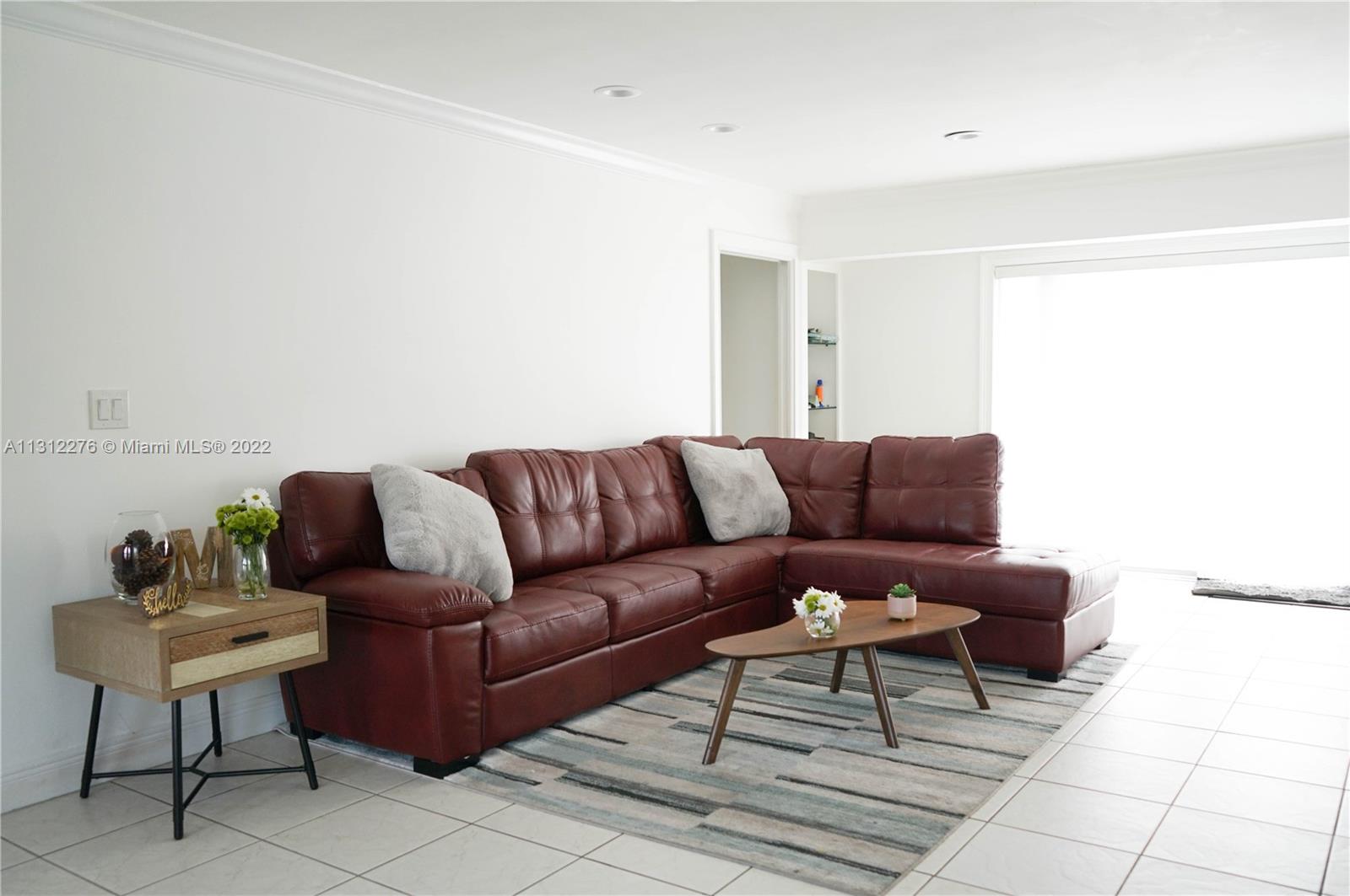 SUNRISE MNR - Residential Lease