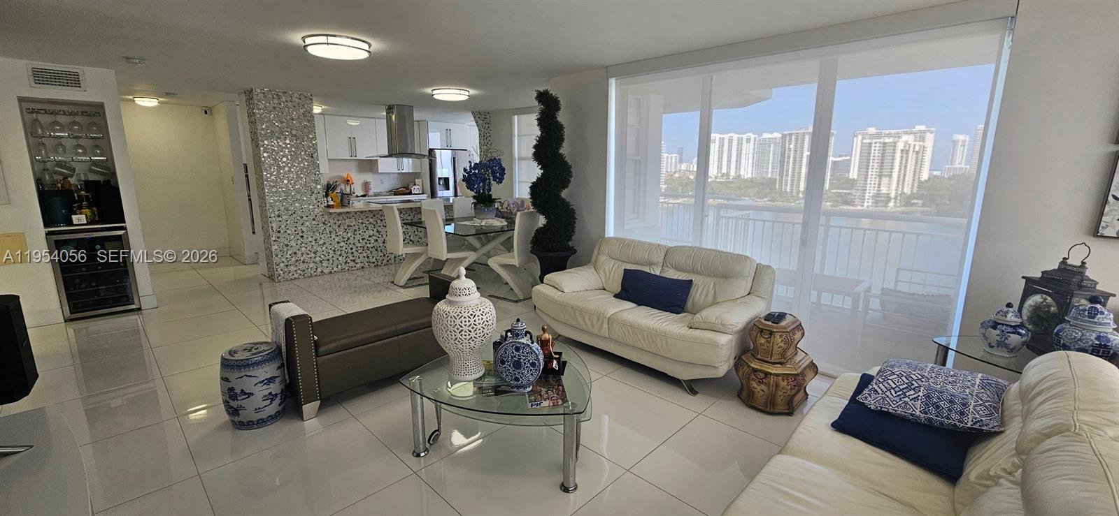 DEL PRADO MARINA - Residential