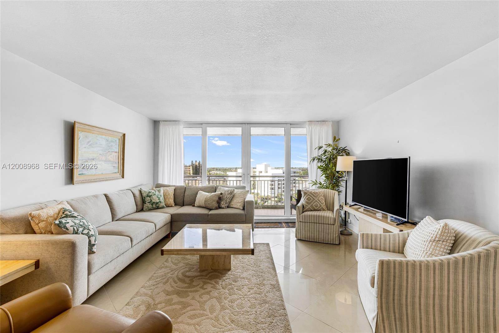 BARCLAY CONDO - Residential