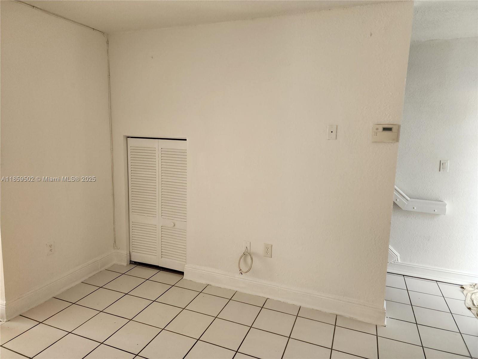 KENDALL PALMS A CONDO - Residential Lease