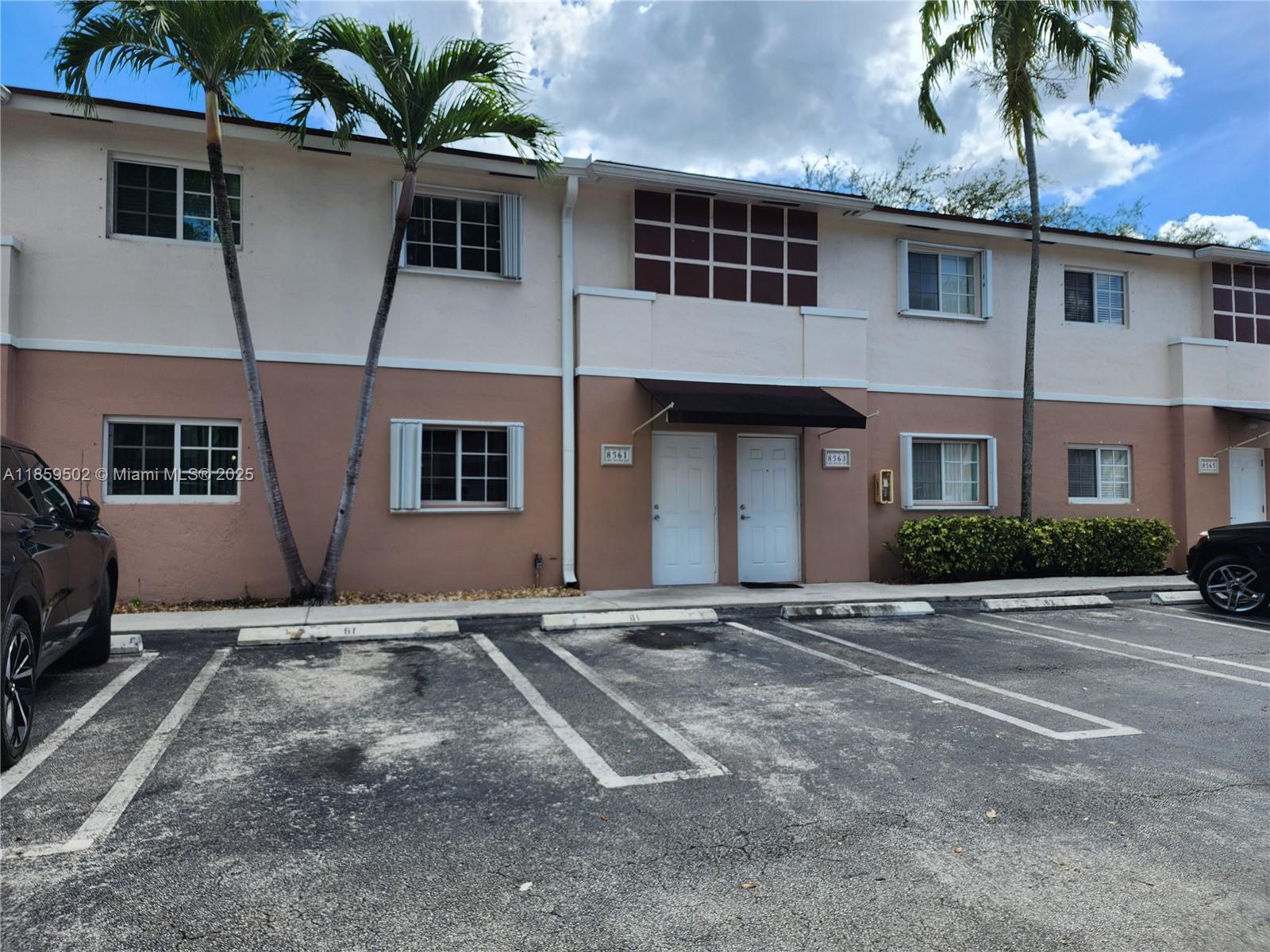 KENDALL PALMS A CONDO - Residential Lease