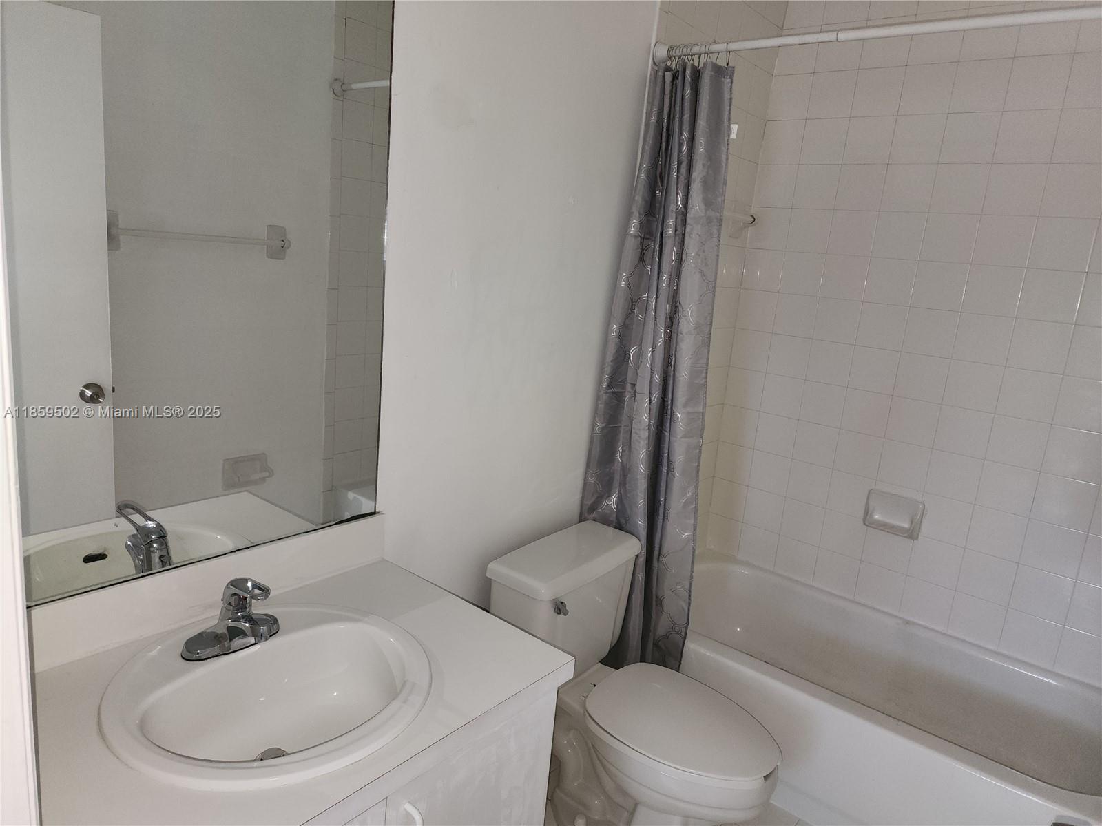 KENDALL PALMS A CONDO - Residential Lease