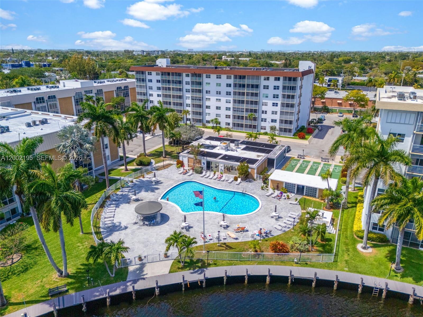 Move-in ready 2BD/2BA condo in the gated River Terrace community, ideally located on the 6th floor with unobstructed river and downtown skyline views—one of the most desirable vantage points in the building. This light-filled unit offers a spacious layout and a private balcony to enjoy serene waterfront scenery.

Located just 1 mile from the beach and minutes to Wilton Manors, Oakland Park Arts District, Las Olas, and Downtown Fort Lauderdale. Residents enjoy direct water access for kayaking and paddleboarding, with dockage available for boating enthusiasts.

Resort-style amenities include a heated canal-front pool, fitness center with sauna, tennis, pickleball, shuffleboard, clubhouse, BBQ area, and more. Situated in a safe, walkable neighborhood, this property is ideal for full-time living or a seasonal retreat.