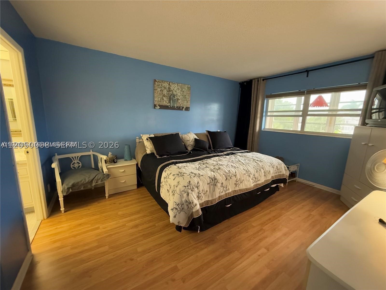JARRET HALL CONDO - Residential