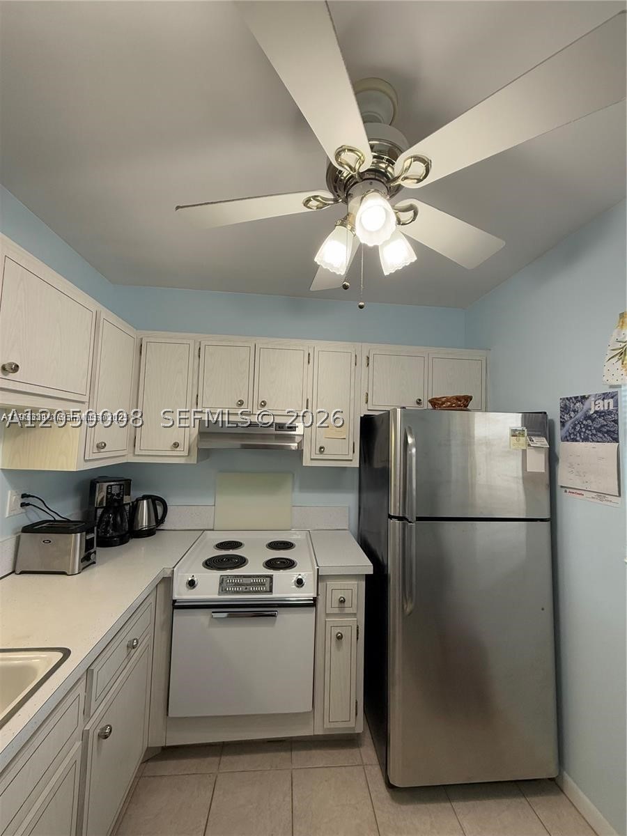 JARRET HALL CONDO - Residential