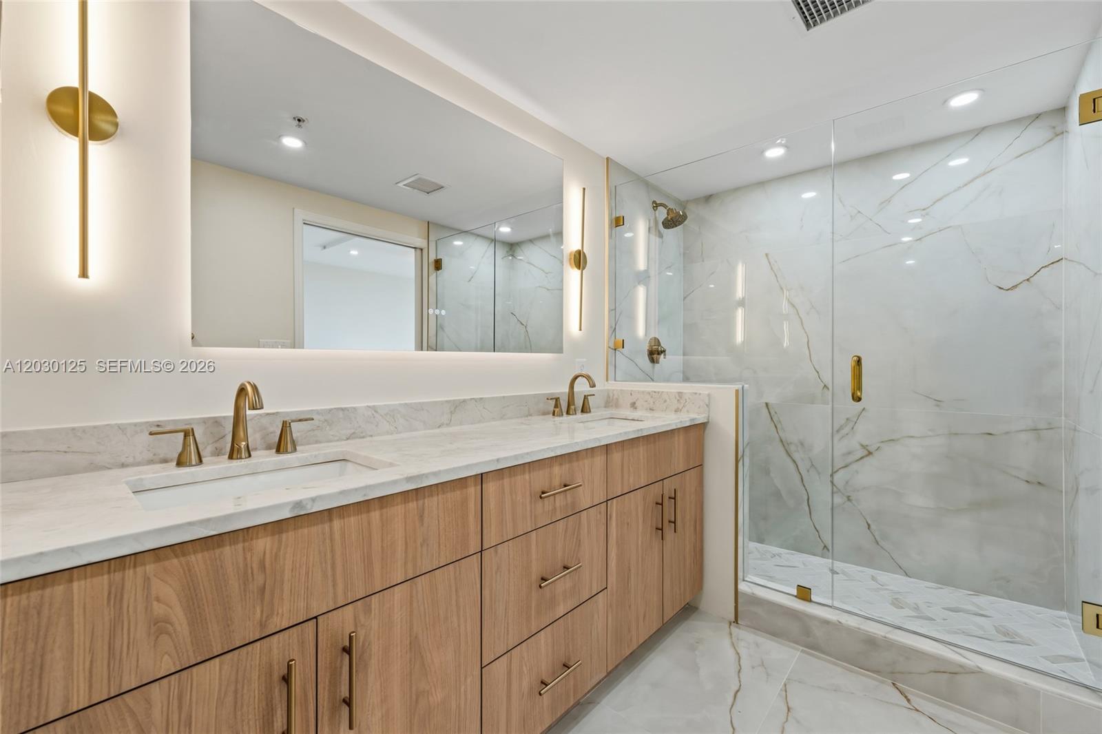 610 CLEMATIS CONDO - Residential