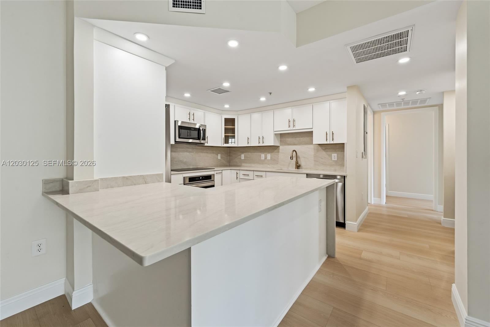 610 CLEMATIS CONDO - Residential