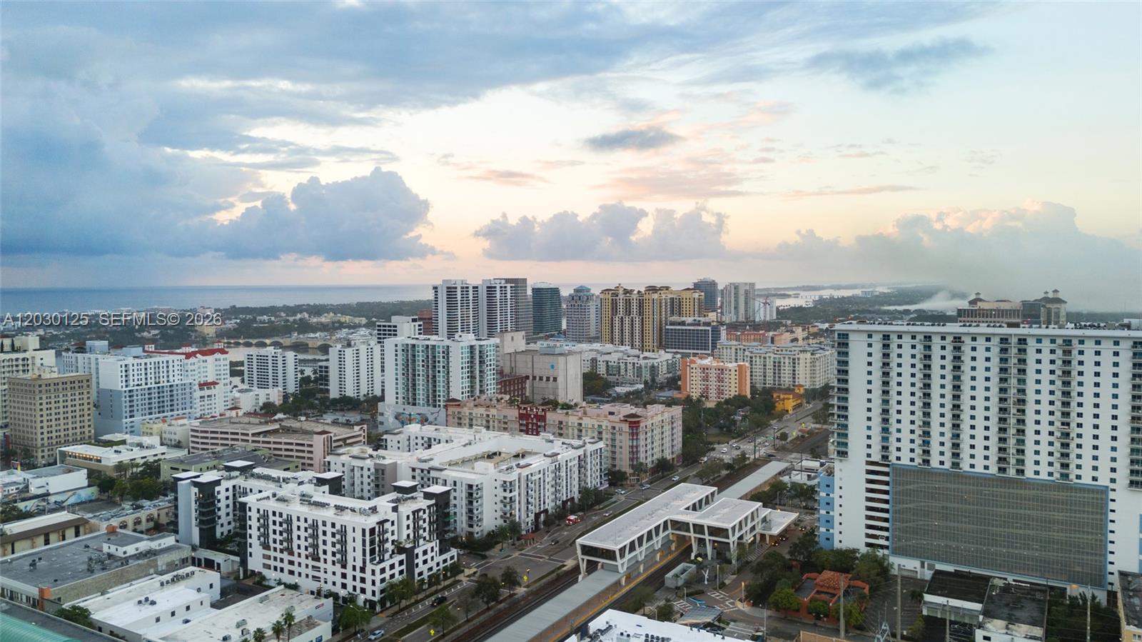 610 CLEMATIS CONDO - Residential