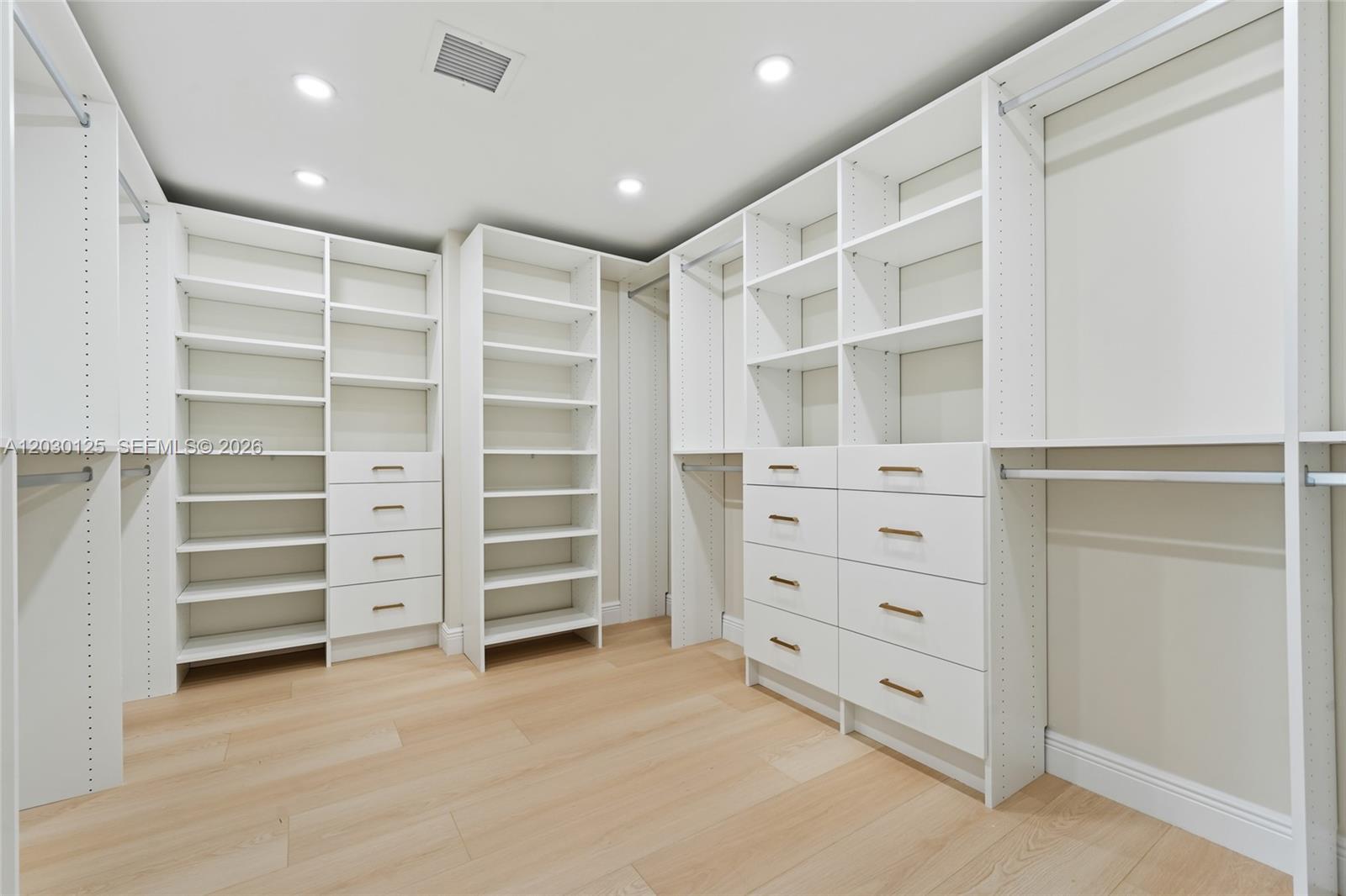 610 CLEMATIS CONDO - Residential